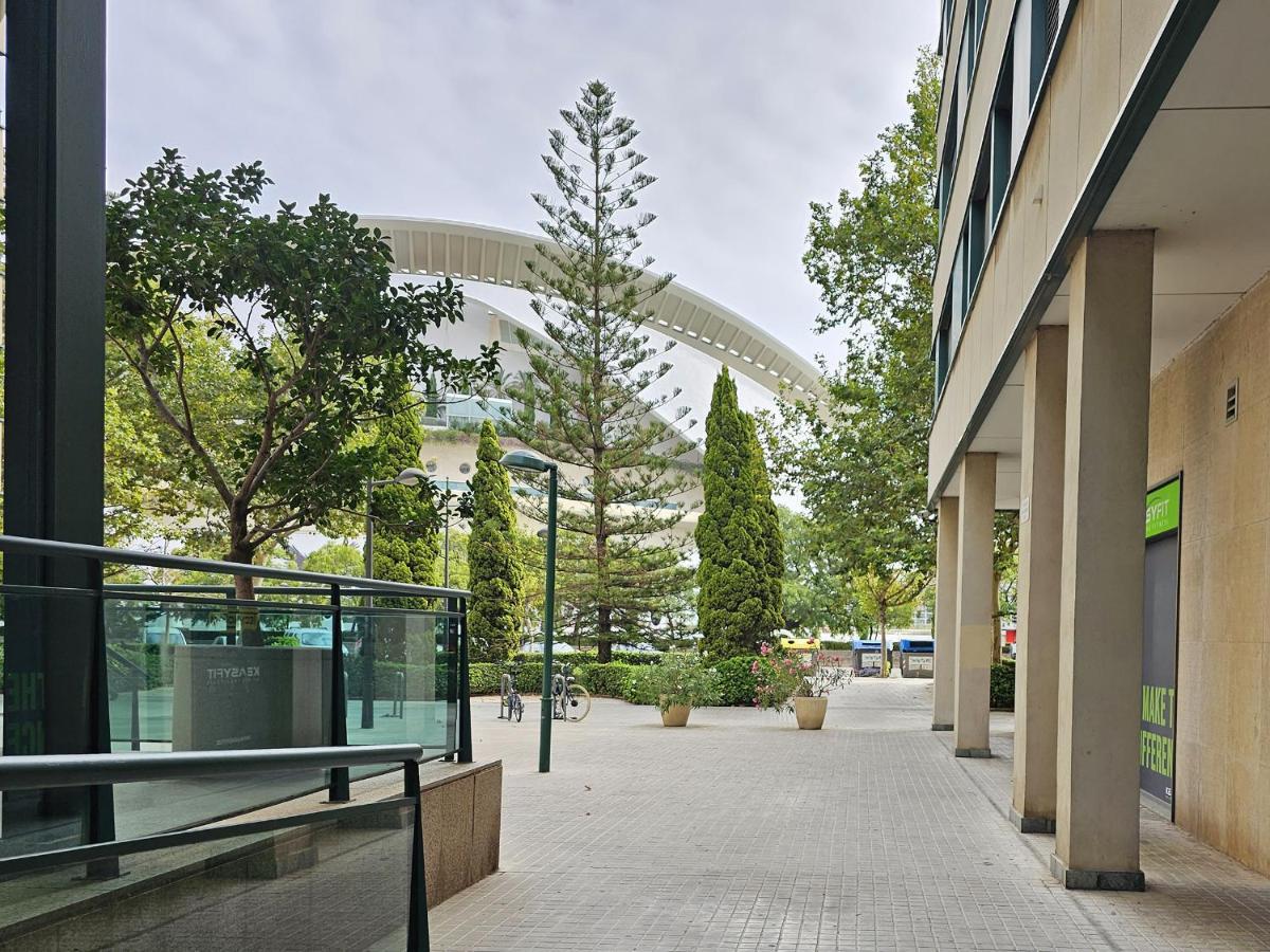 Apartamentos Las Ciencias N فالنسيا المظهر الخارجي الصورة