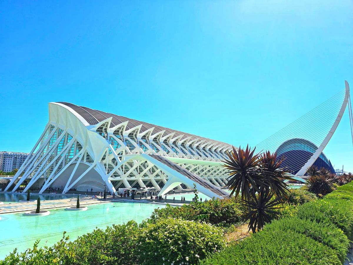 Apartamentos Las Ciencias N فالنسيا المظهر الخارجي الصورة